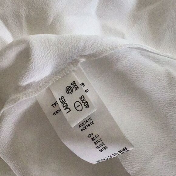 🎀Fabiana Filippi xs White Flowy Asymmetric Hem Top with Sequin Inlay ✨ - Picture 7 of 8